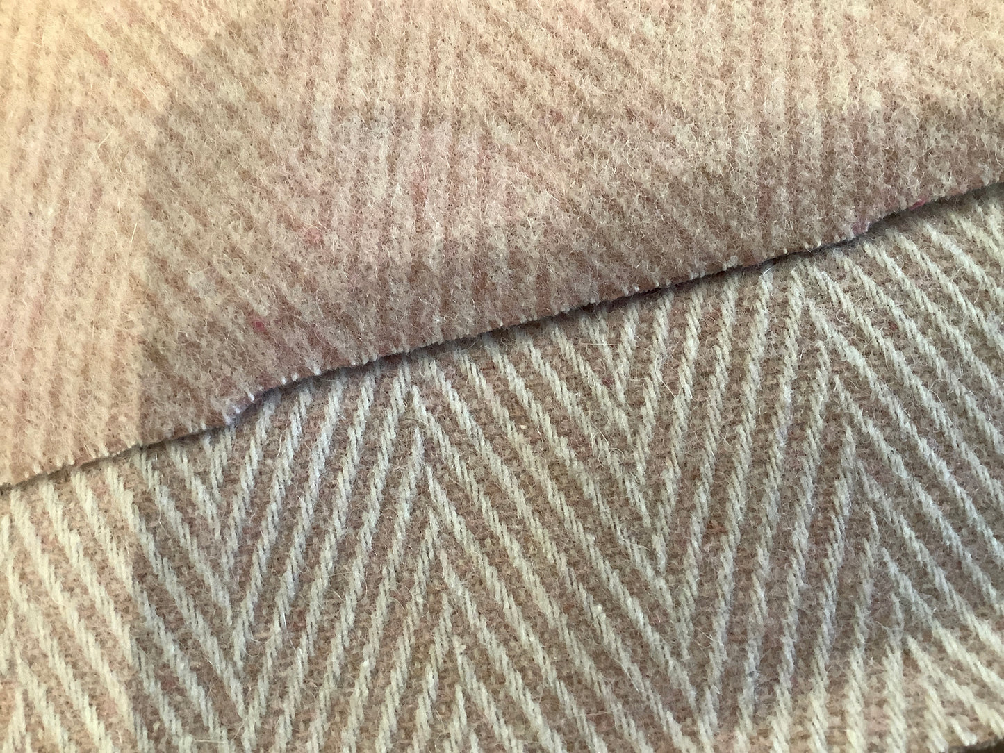 Italian Wool, Herringbone, Pink/Pale Gray