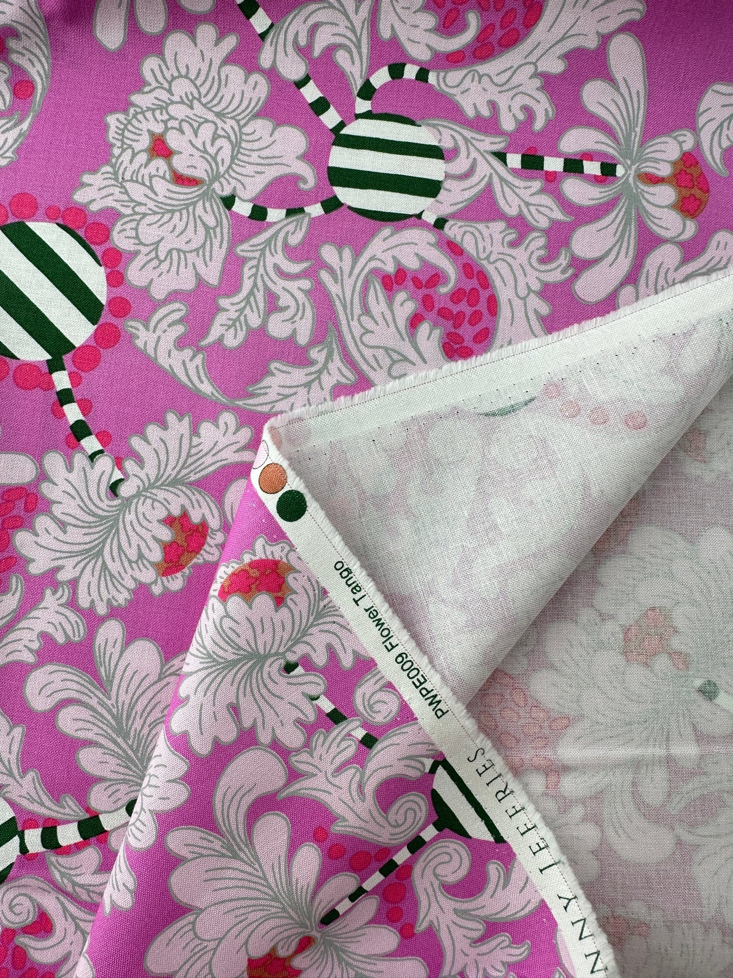 Free Spirit, Blostma & Song, Flower Tango - Rose