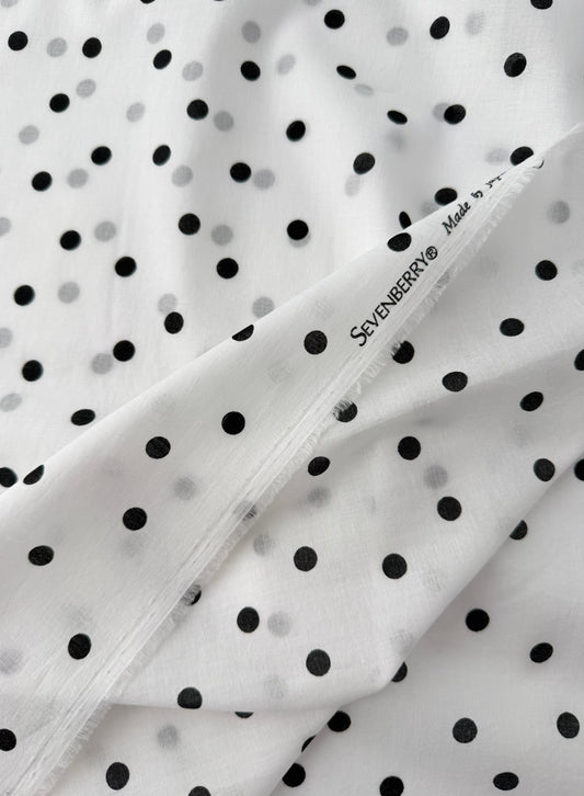 Sevenberry Royal Lawn, Dotted - White