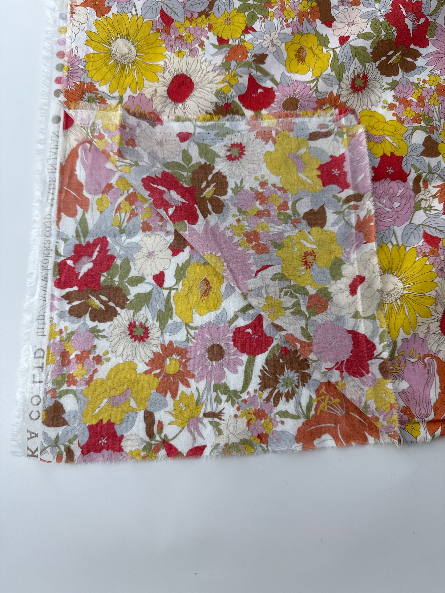 Kokka Fabrics Cotton Lawn, Multicolor Floral – Purple Floral