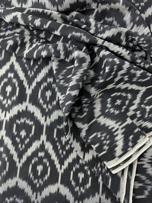 Handloom Ikat, Teardrop Faces, Black/White