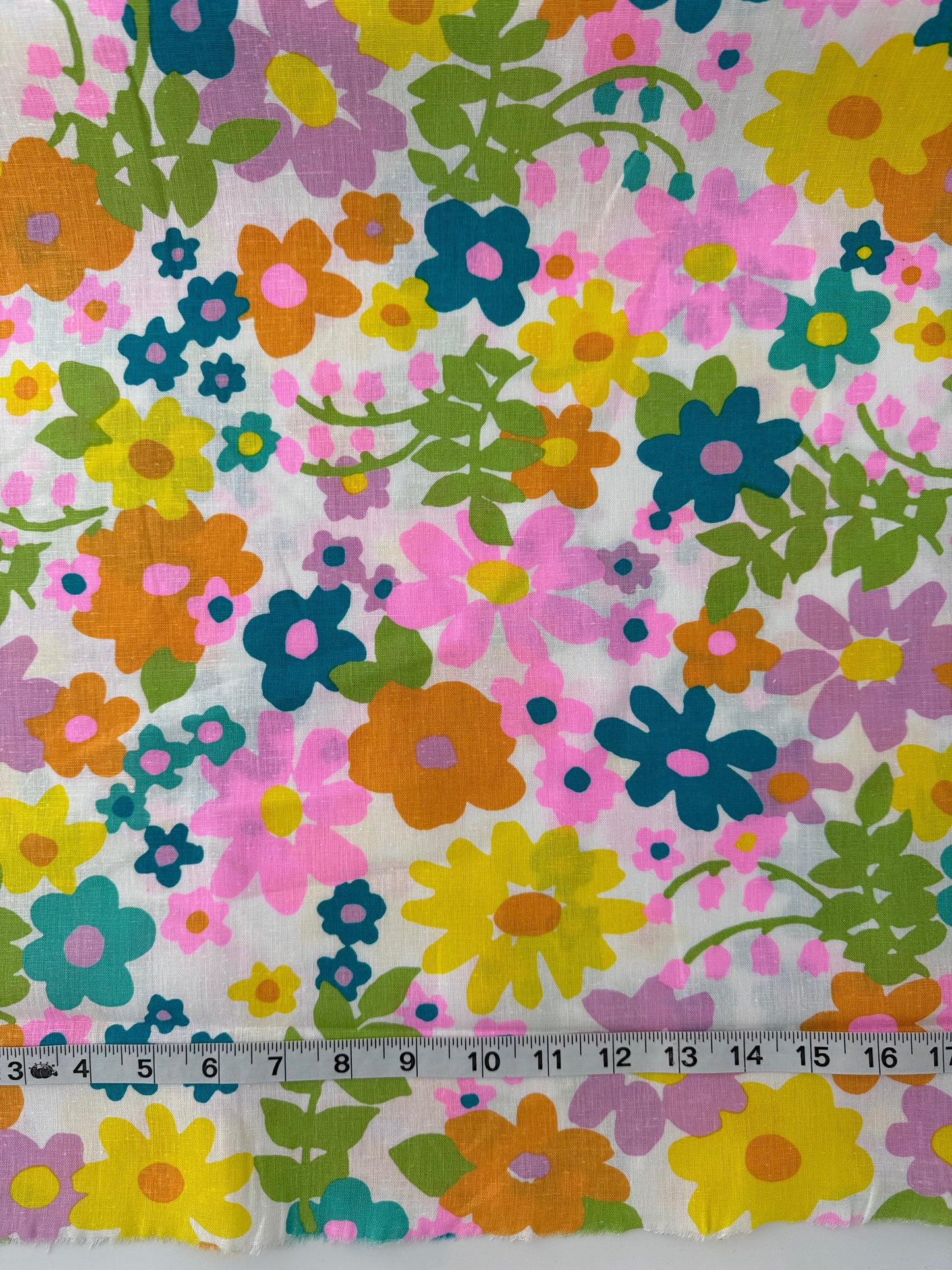 Linen, Floral Print, White/Pink/Blue/Yellow
