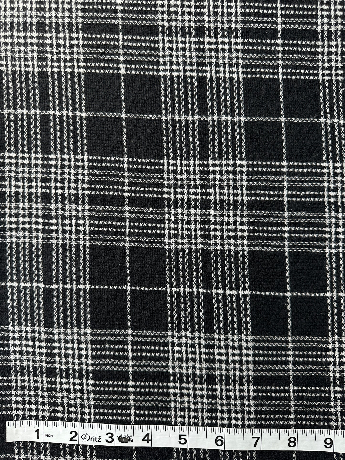 Handwoven Dobby, Black & White, Plaid