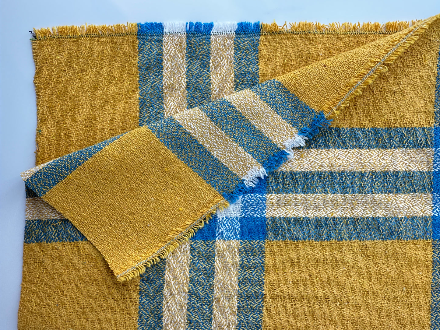 Handwoven Dobby, Bold Plaid