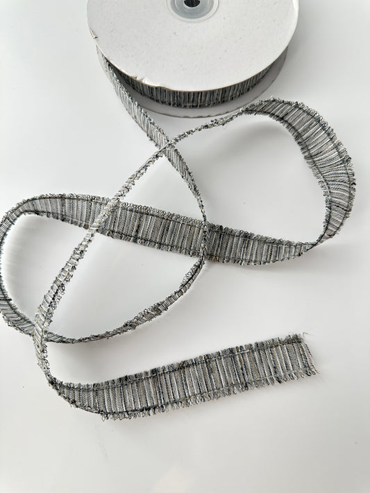 Ribbon Trim, Frill Edge, 1"