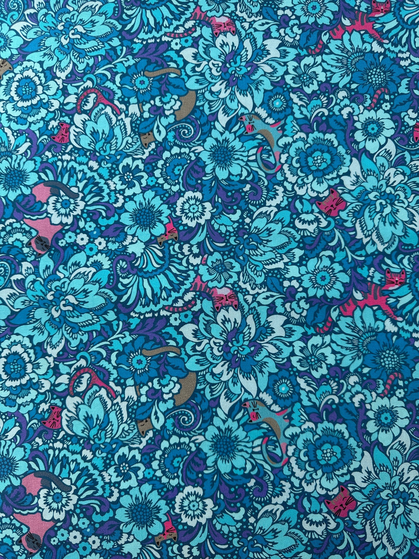 Cotton Sheeting, Elegant Kitties, Blue