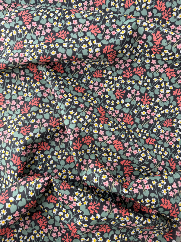 Kokka Cotton Lawn, Muddy Works, Garden - Black