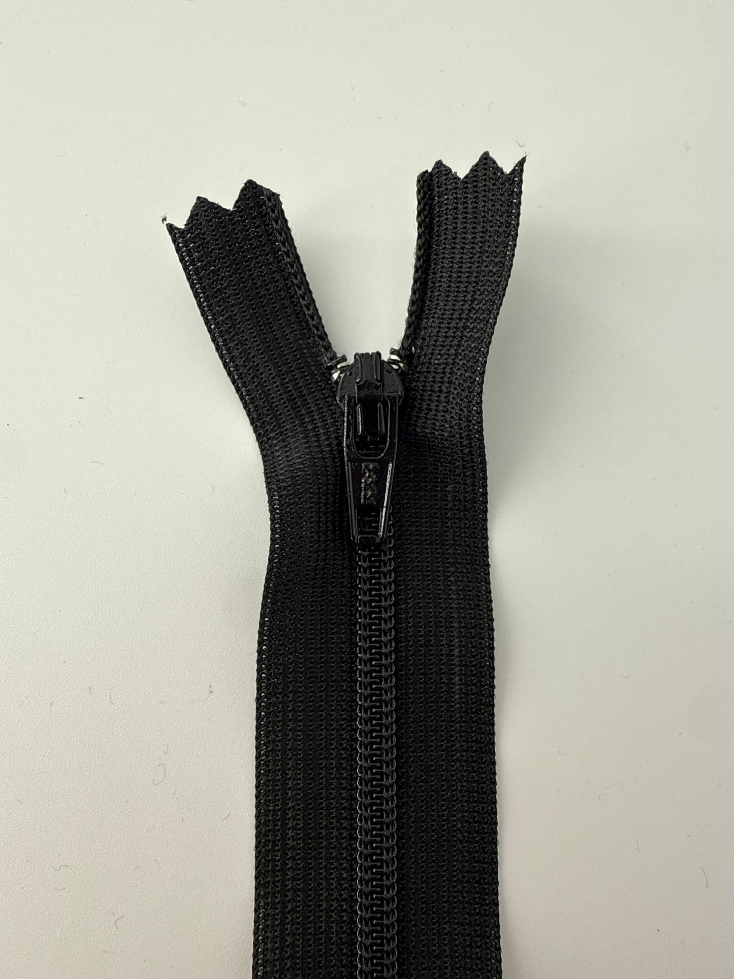 YKK Beulon Zipper, 7"
