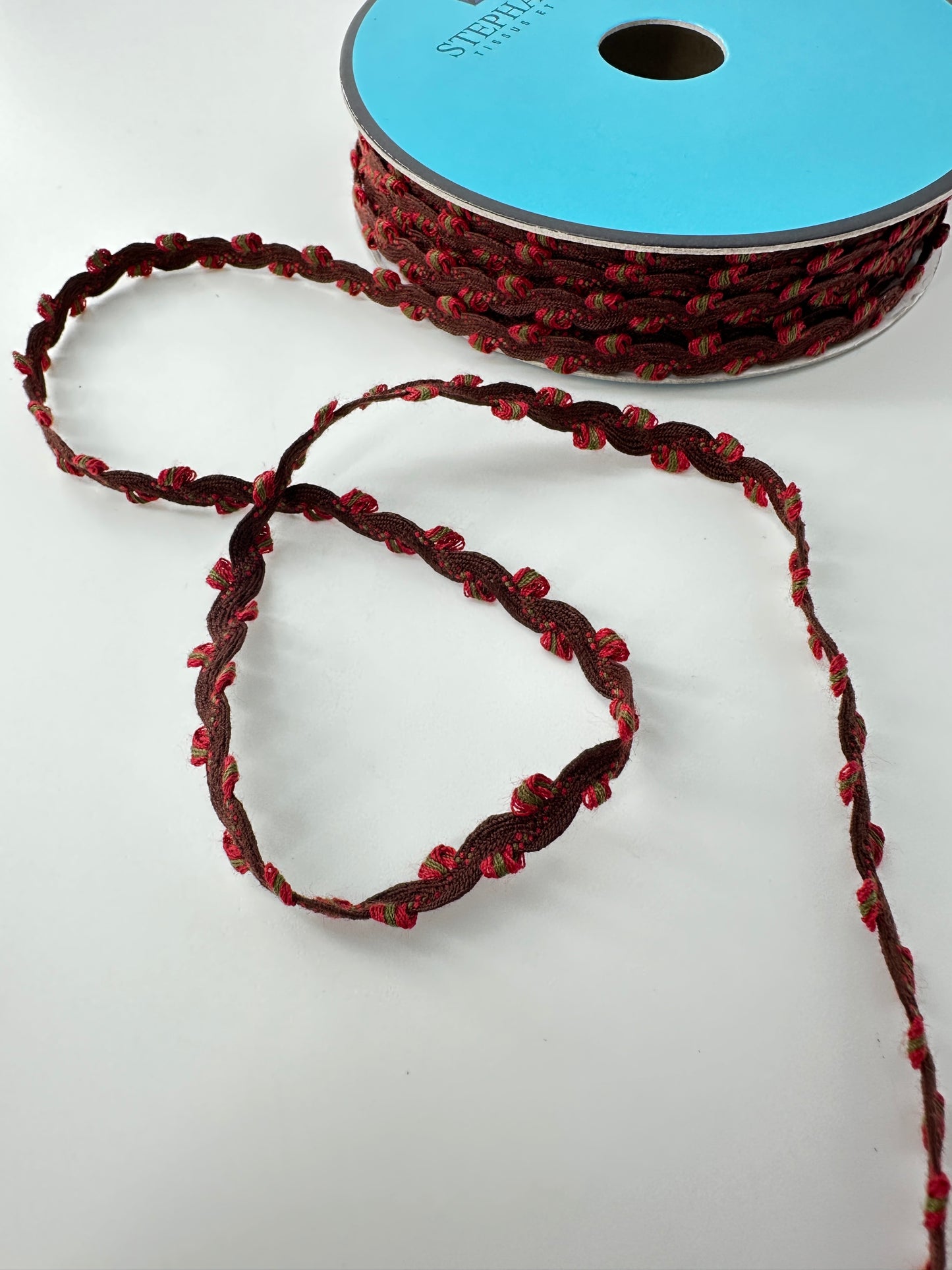 Scalloped Ric Rac Trim, 1/4"