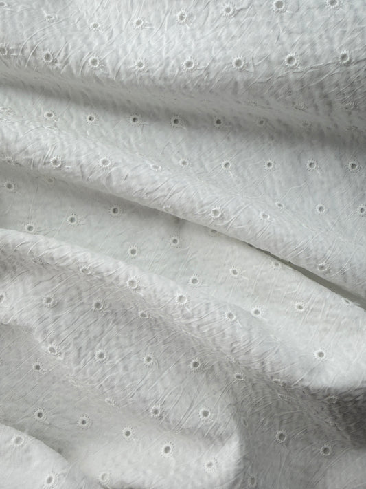 Japanese Cotton Seersucker Eyelet, Scattered Dots, White