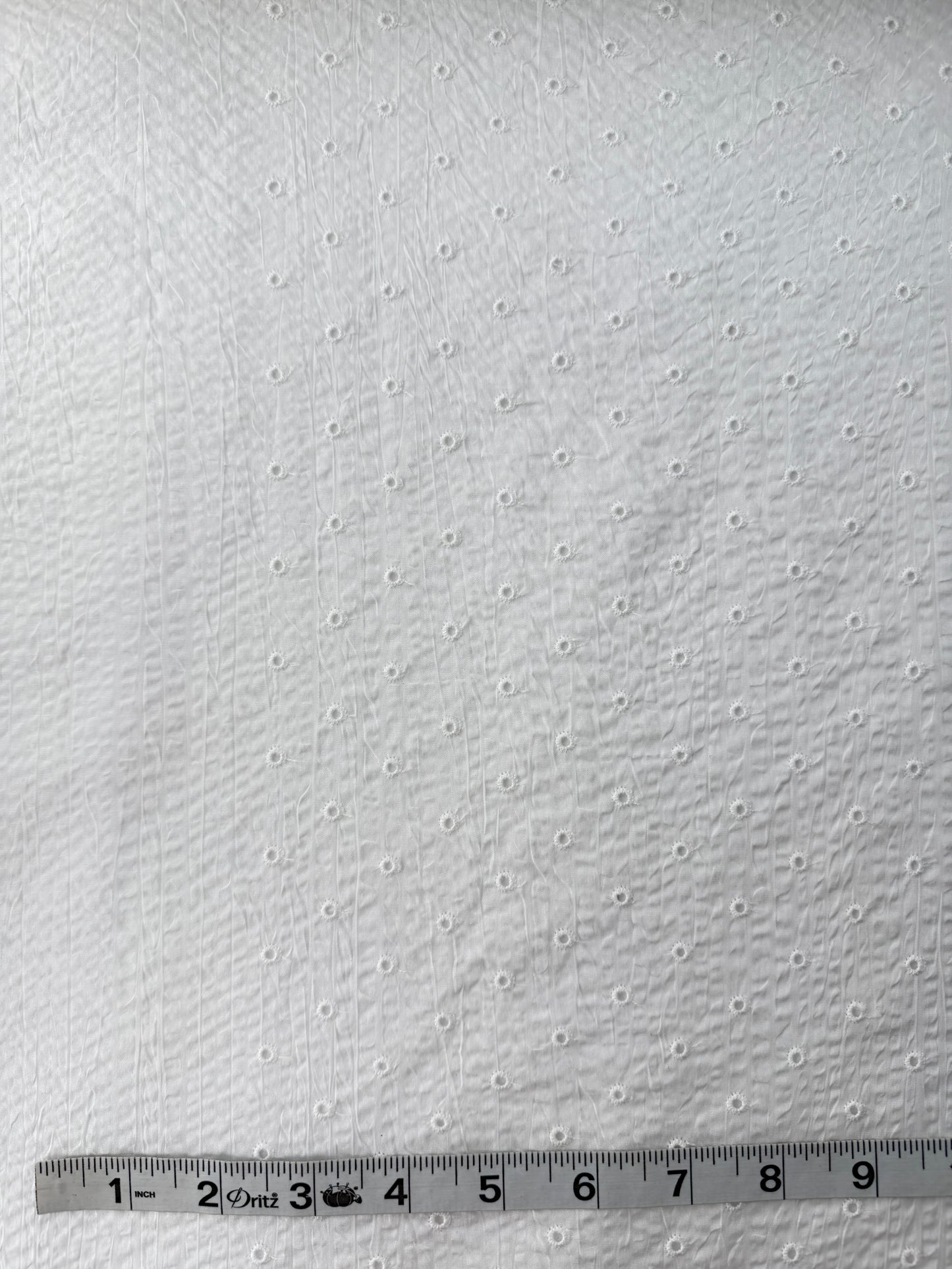 Japanese Cotton Seersucker Eyelet, Scattered Dots, White
