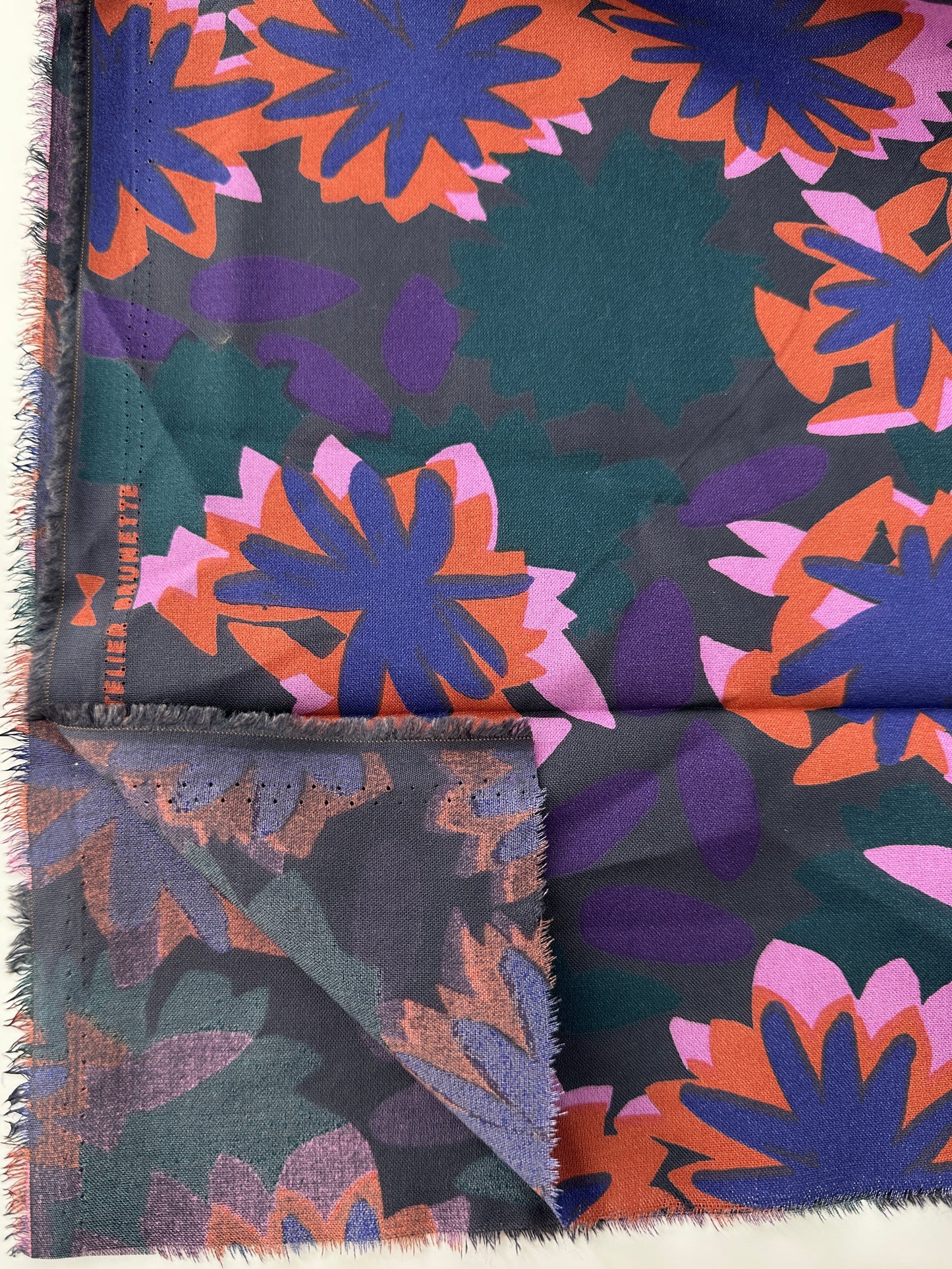 Atelier Brunette Viscose Sheeting, Waterlily