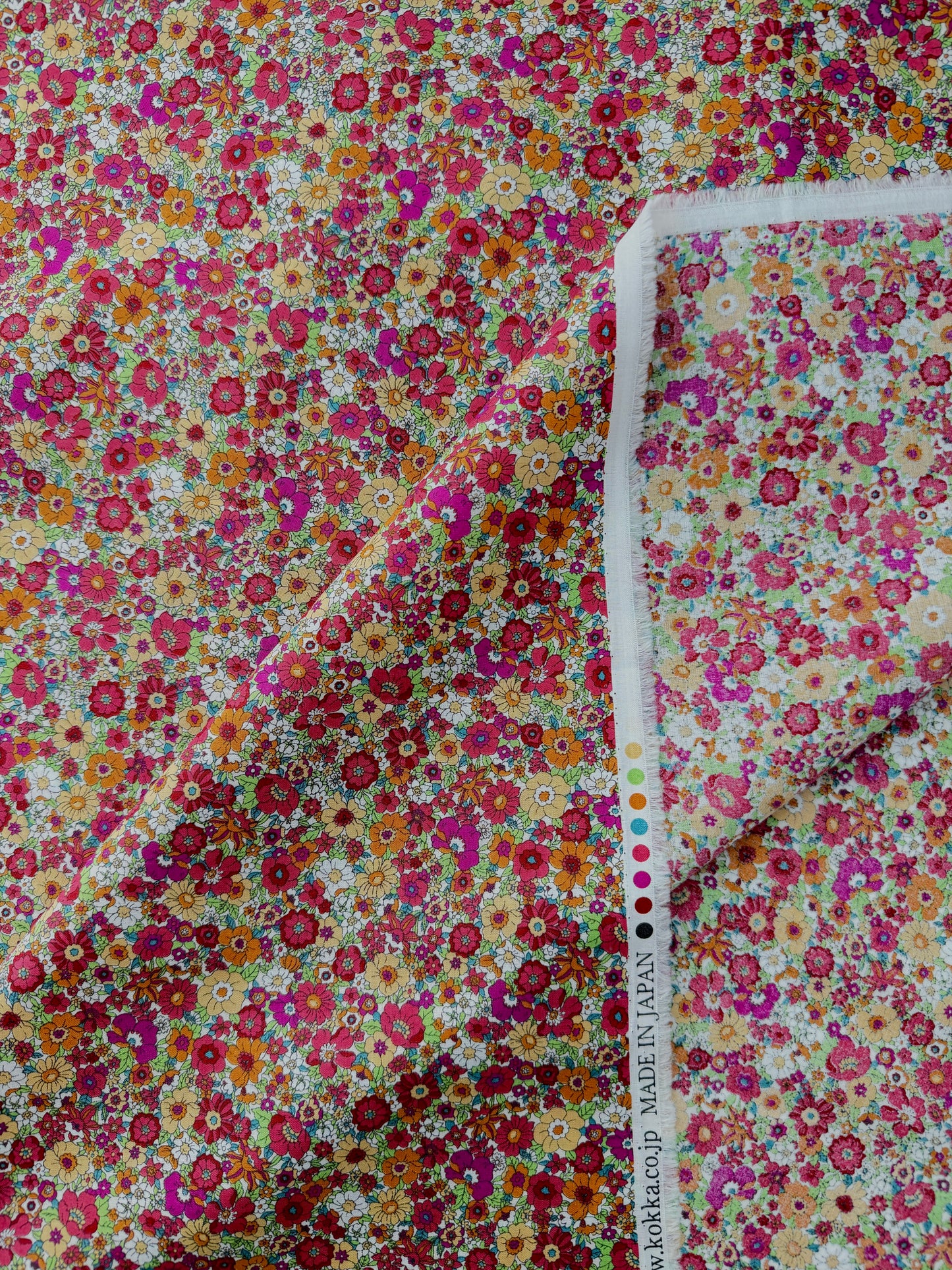 Kokka Cotton Lawn, Dense Floral - Bright Pink