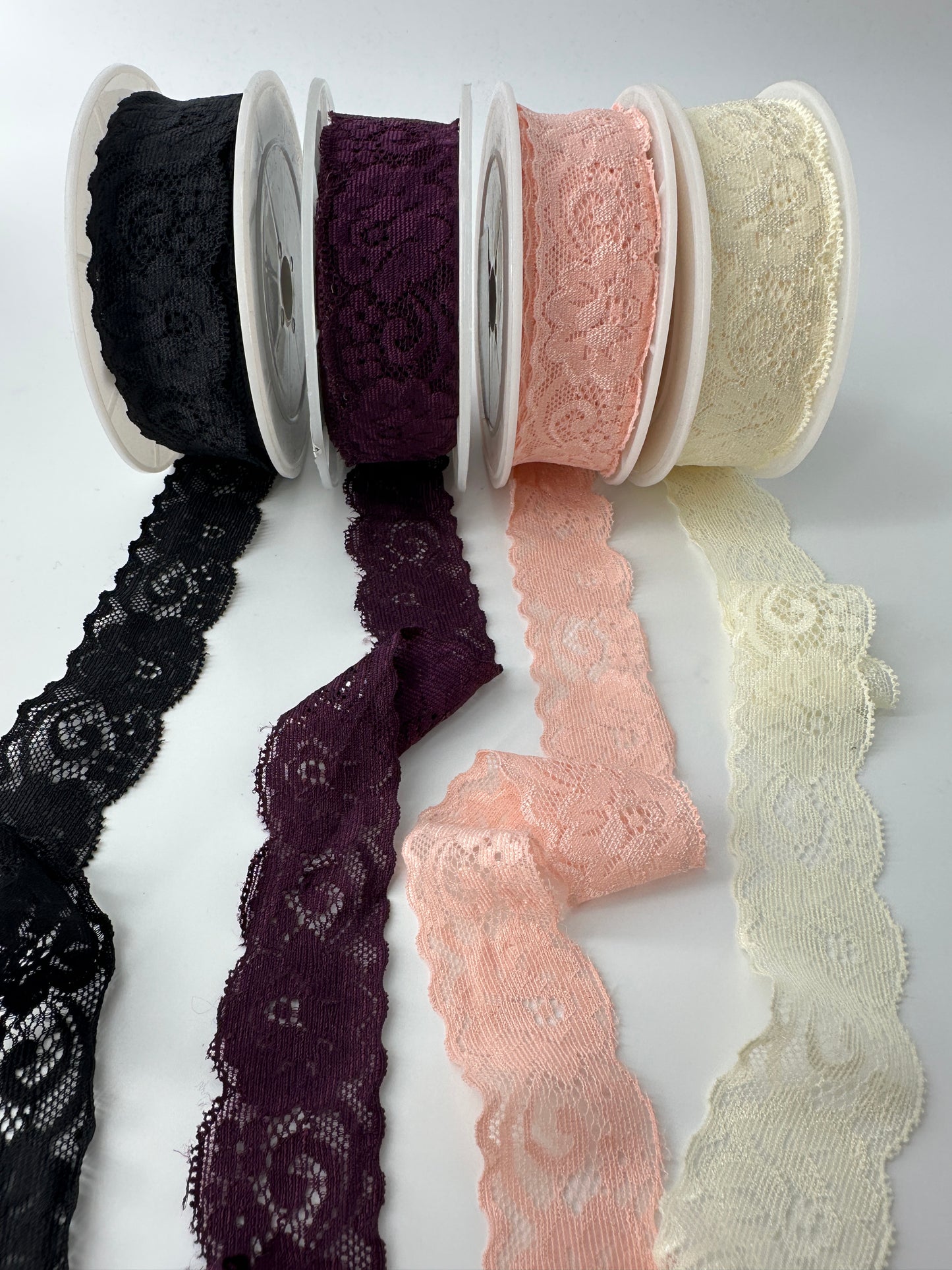 Stretch Lace Trim, 1.25" wide