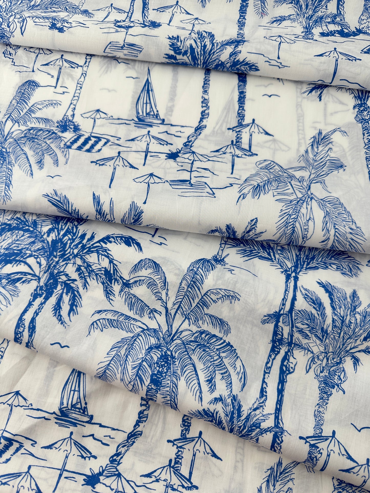 Italian Cotton Lawn, Aloha Toile, White & Blue, 2 oz