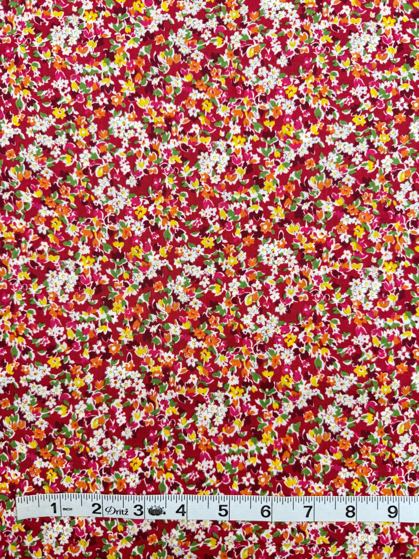 Kokka Cotton Lawn, Tossed Tulips - Red