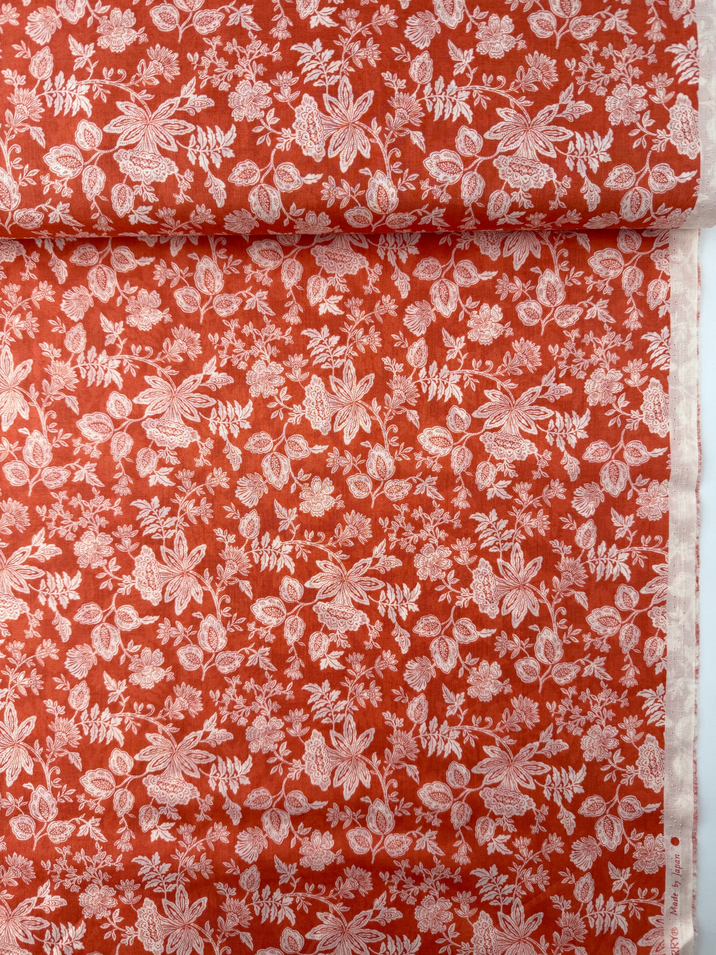 Sevenberry Cotton Lawn, Scattered Floral - Apricot