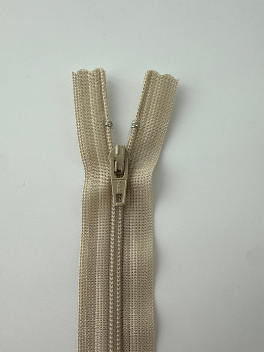 YKK Beulon Zipper, 7"