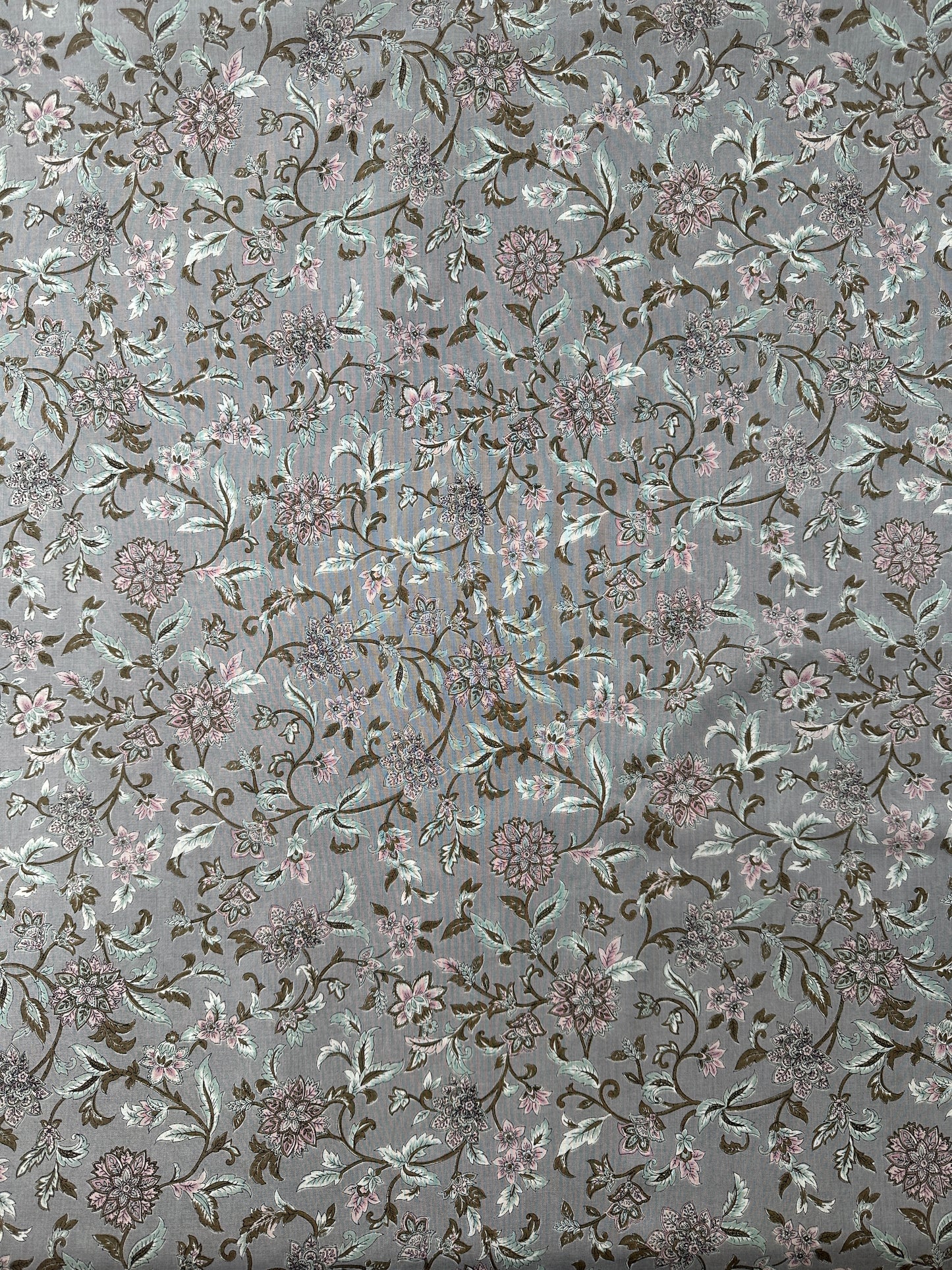 Japanese Cotton, Lightweight Sheeting, Vintage Floral – Leaf Green