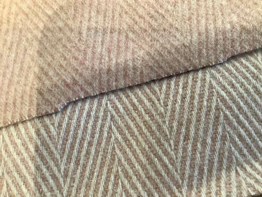 Italian Wool, Herringbone, Pink/Pale Gray