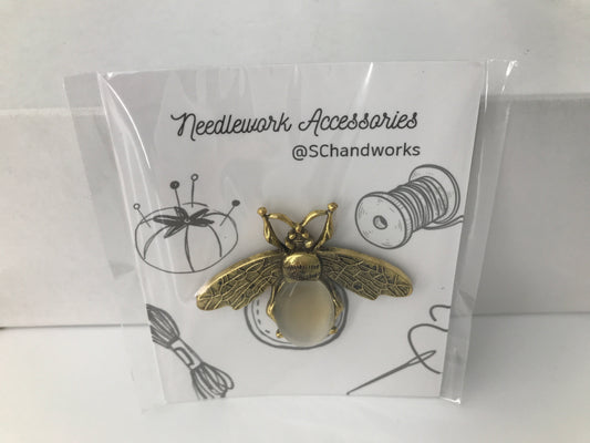 Bee Needle Minder