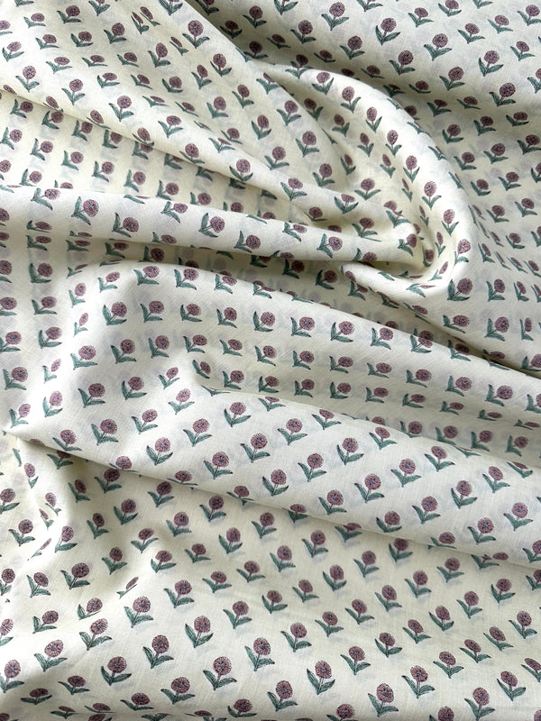 Japanese Cotton, Lightweight Sheeting, Petite Flower – Light Blue