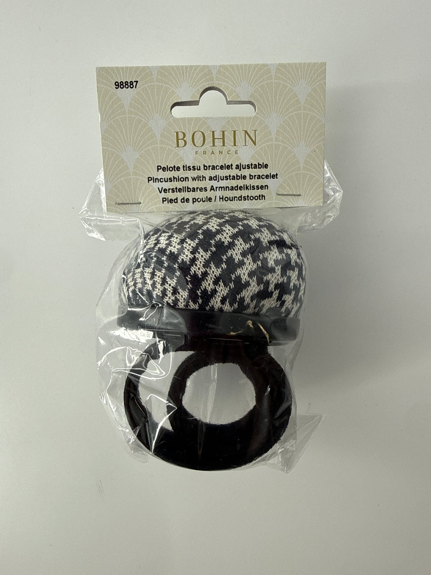 Snap Bracelet Wrist Pin Holder, Black & White