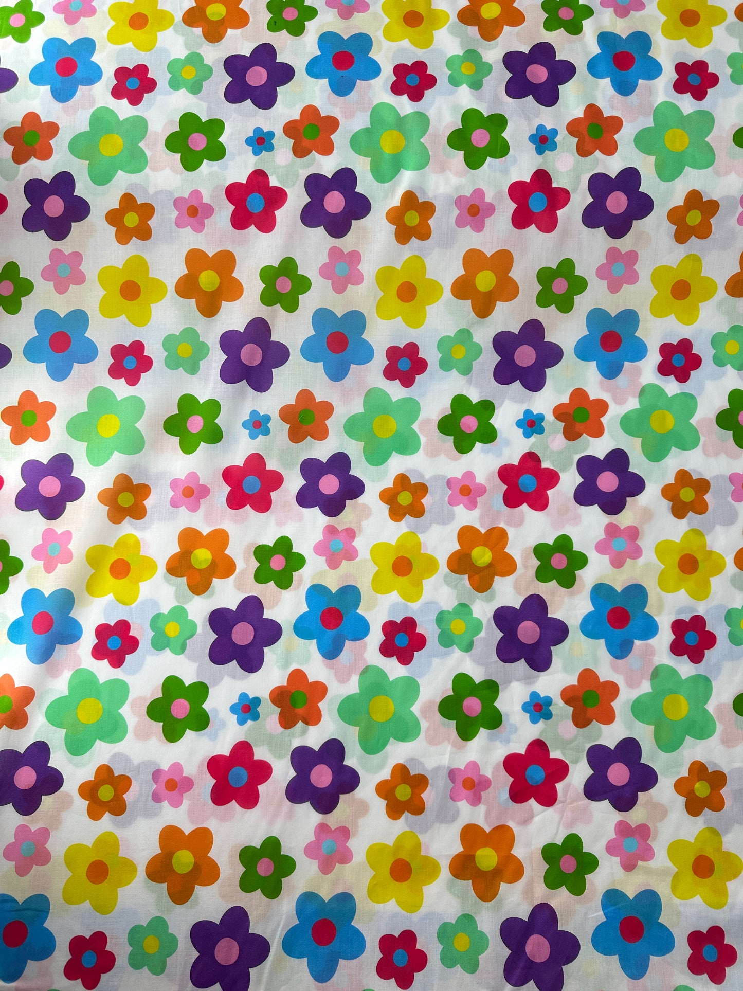 Italian Cotton Lawn, Groovy Flower Print, White Ground, 1.95 oz