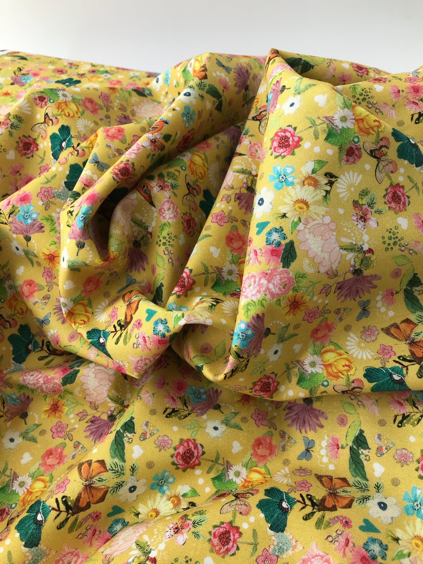 Cotton Sheeting, Sunshine Floral Citron