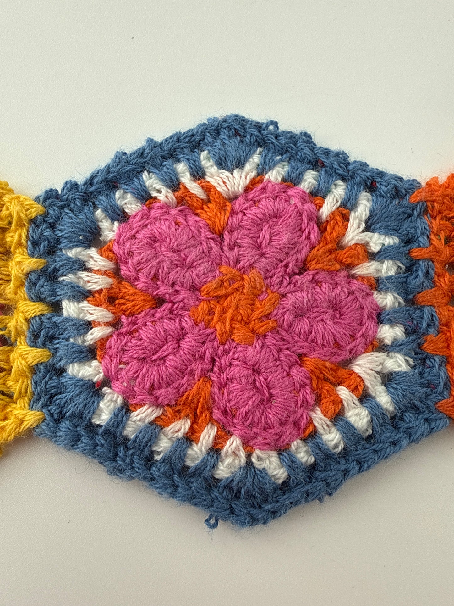 Crochet Trim, Hexagon Flowers, 2.5" height