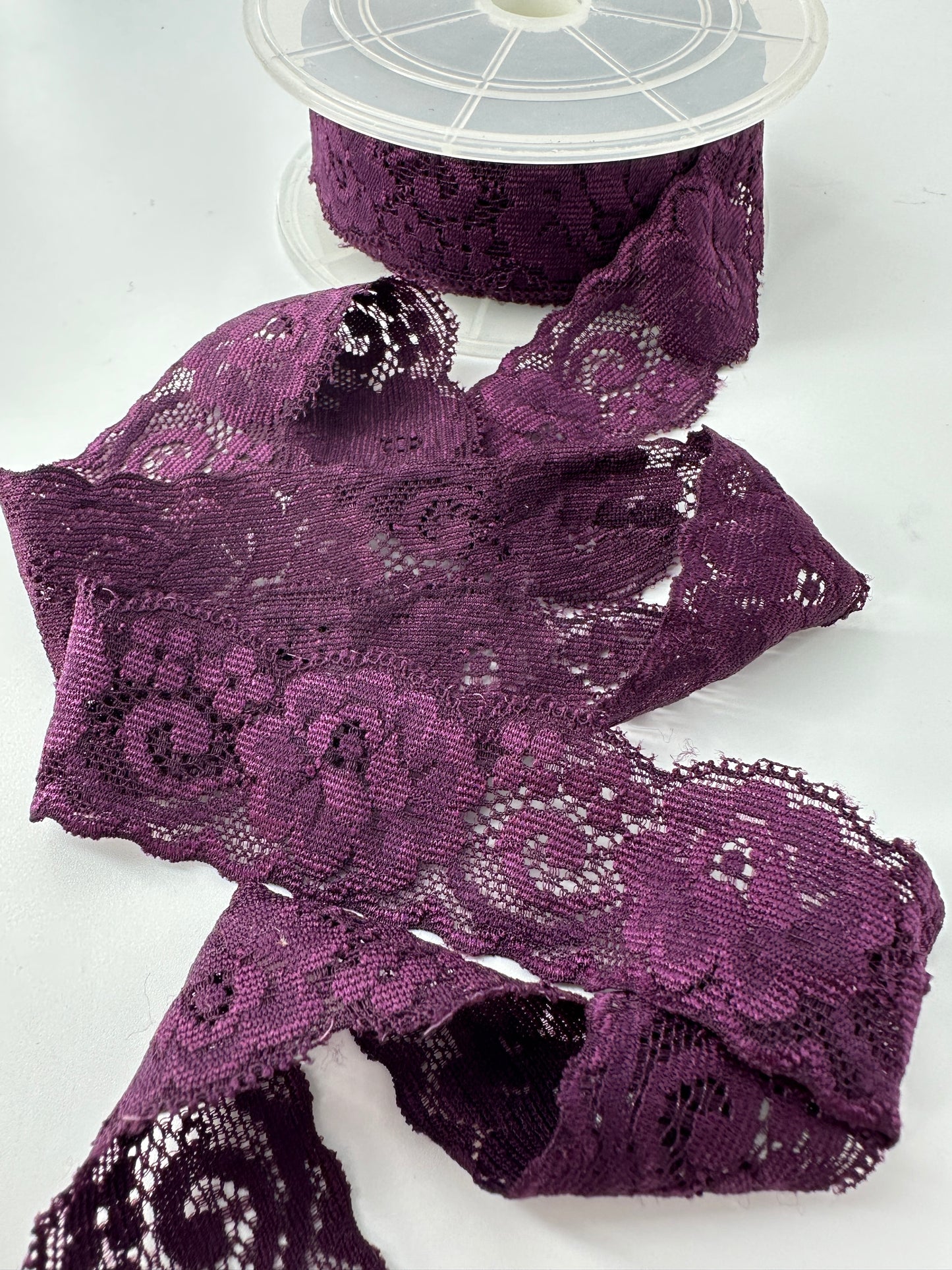 Stretch Lace Trim, 1.25" wide