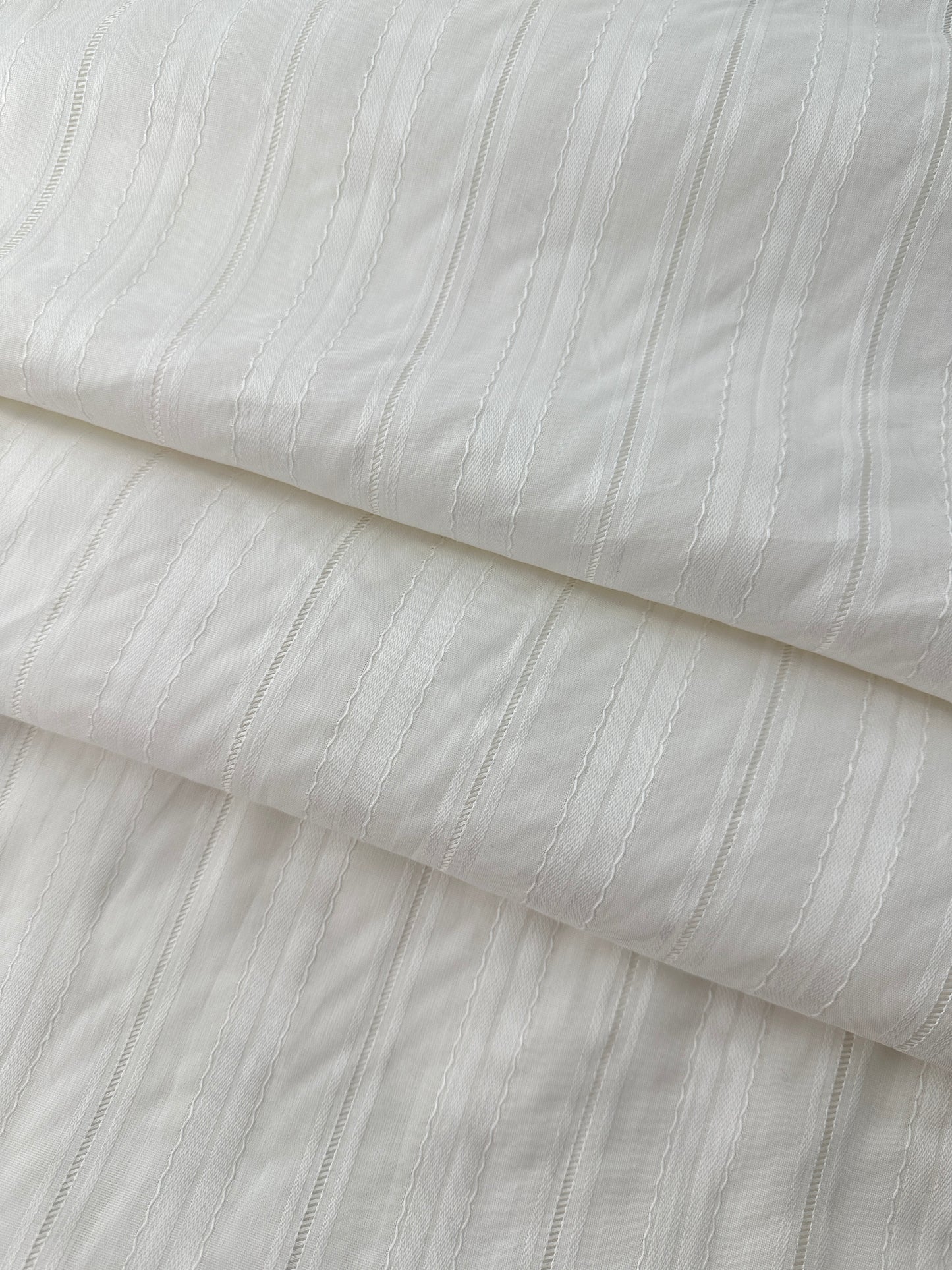 Cotton Shirting, Tonal Vertical Stripe with Ladders, White