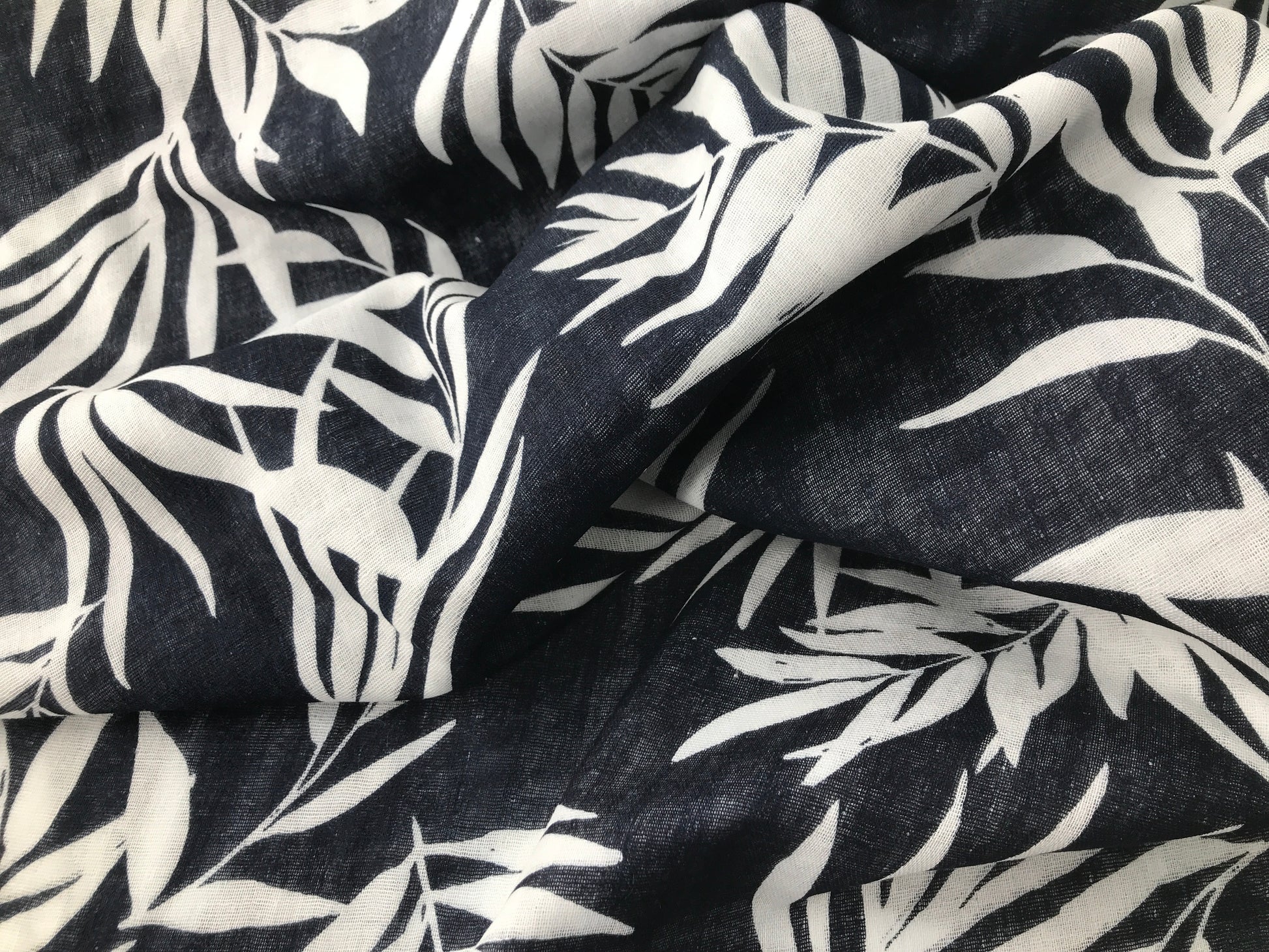 Cotton Double Gauze Tropical Leaf Print – White/Orange