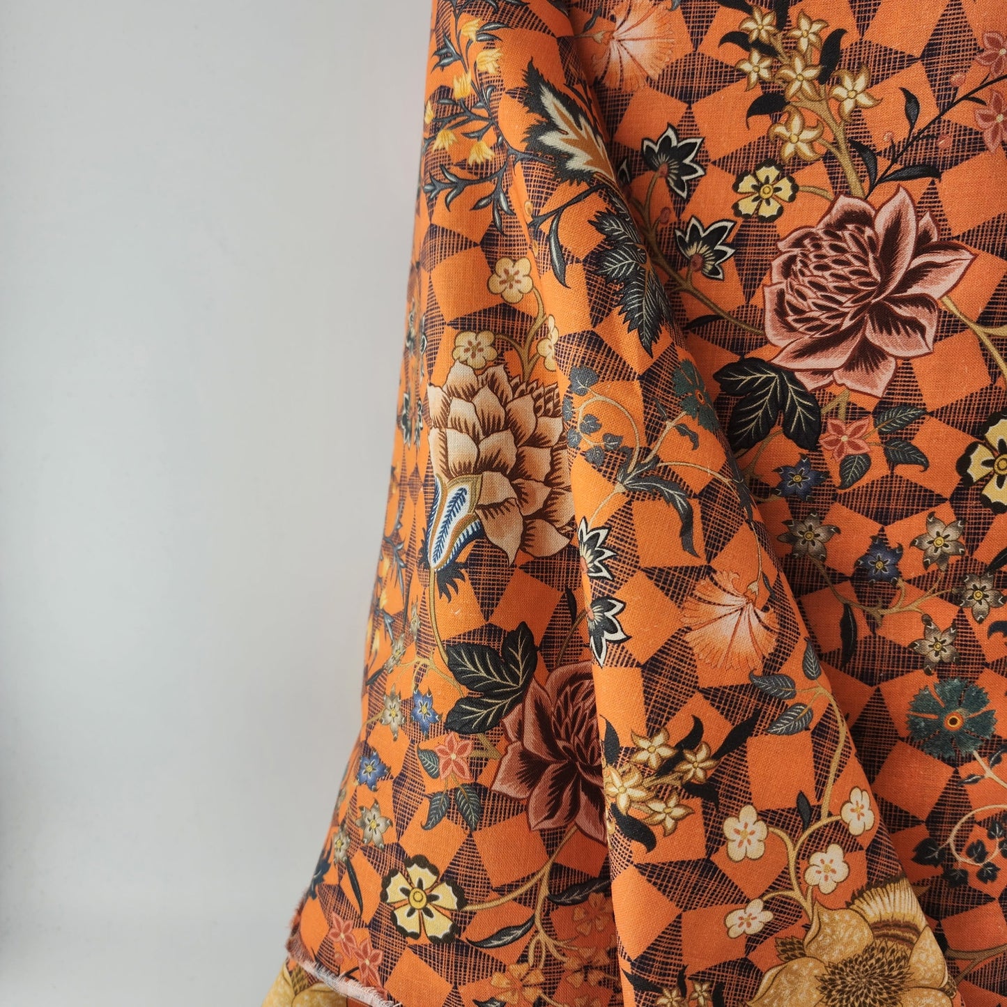 Lady McElroy, Chloe Chambray, The Orangery