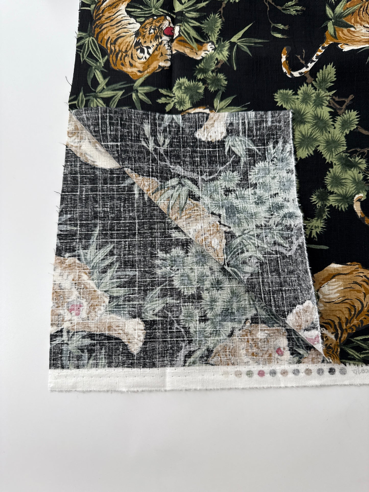 Japanese Cotton Dobby, Tiger