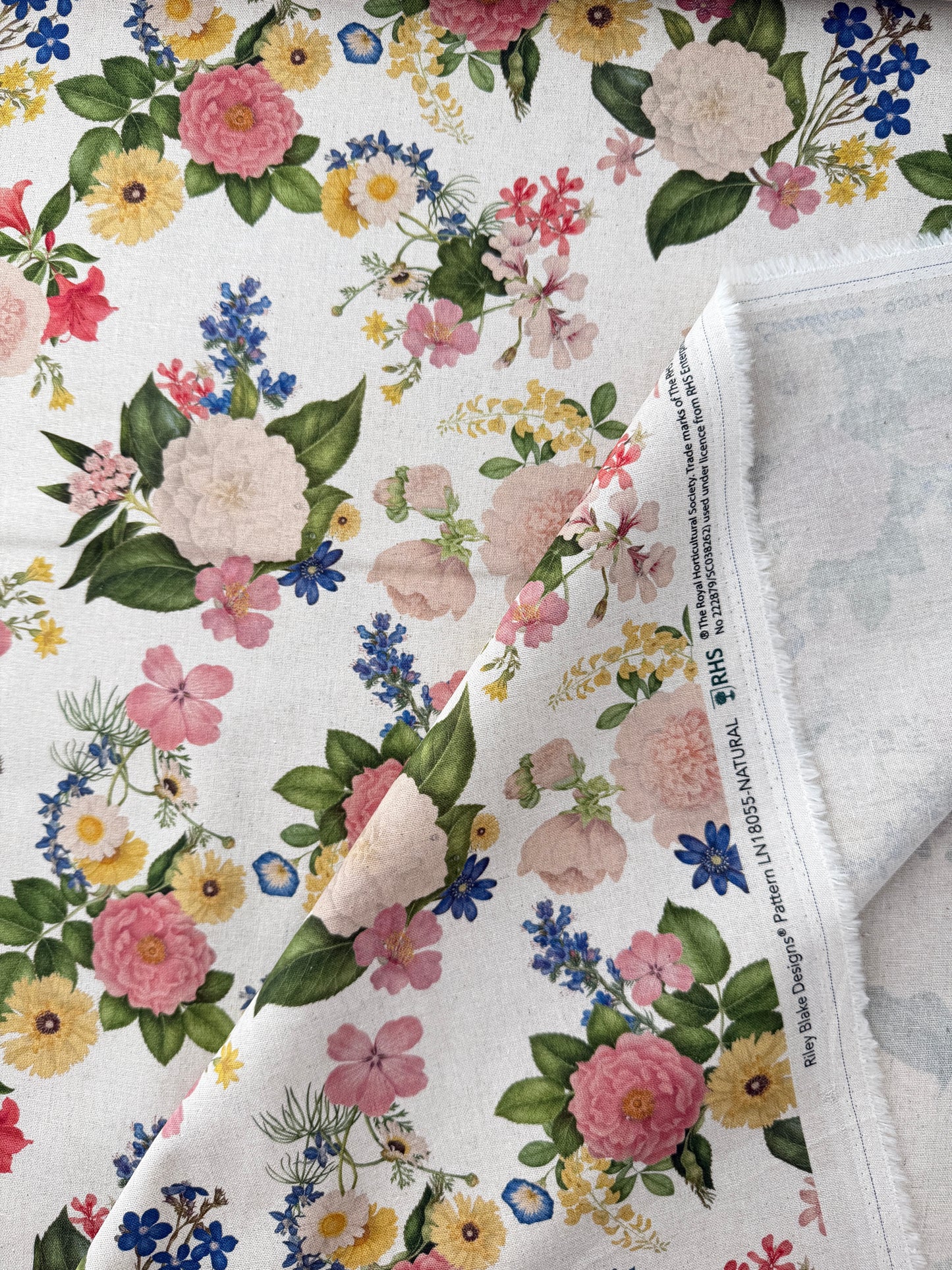 Linen Sheeting, Everbloom - Natural