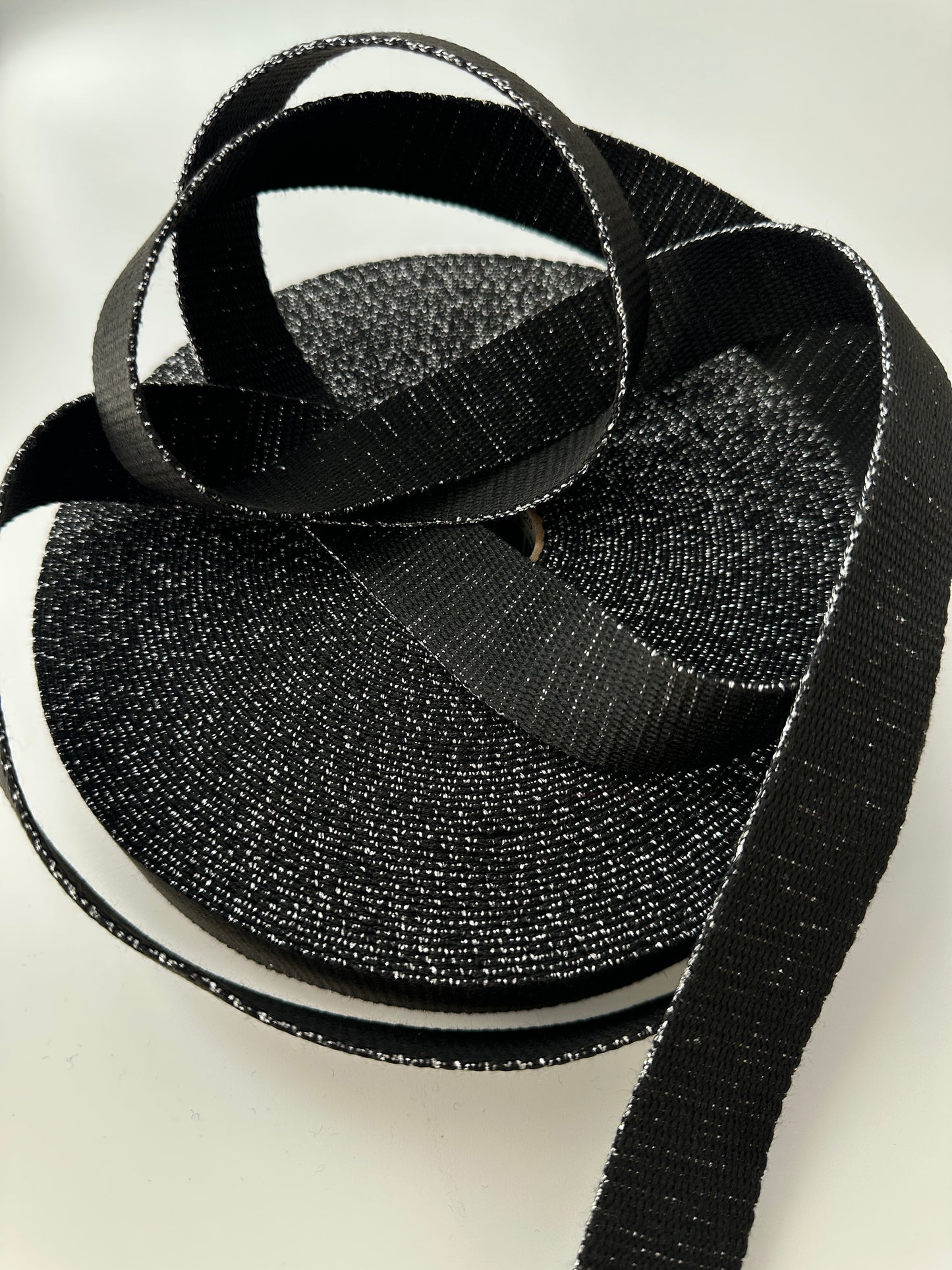 Webbing, Metallic