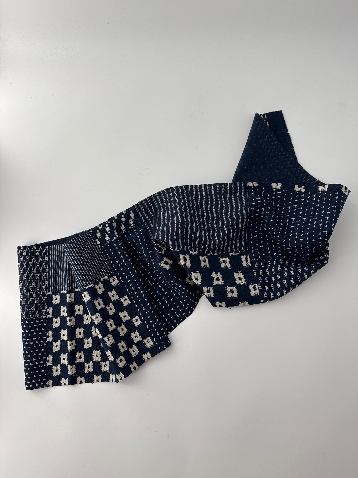 Sashiko Mending Kit, Blue, 6 patterns
