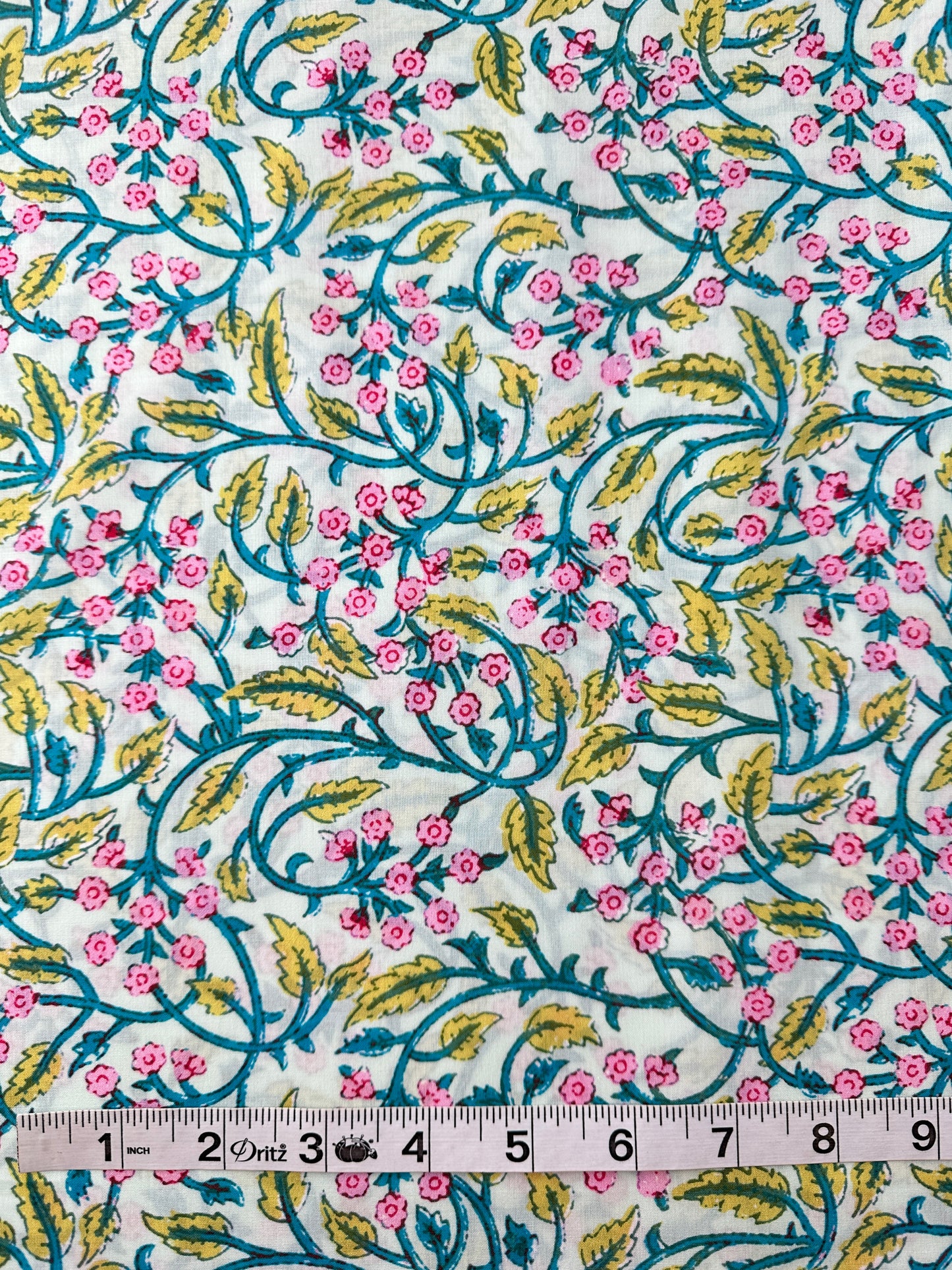 Italian Cotton Lawn, Floral Vines, Aqua Ground, 2 oz