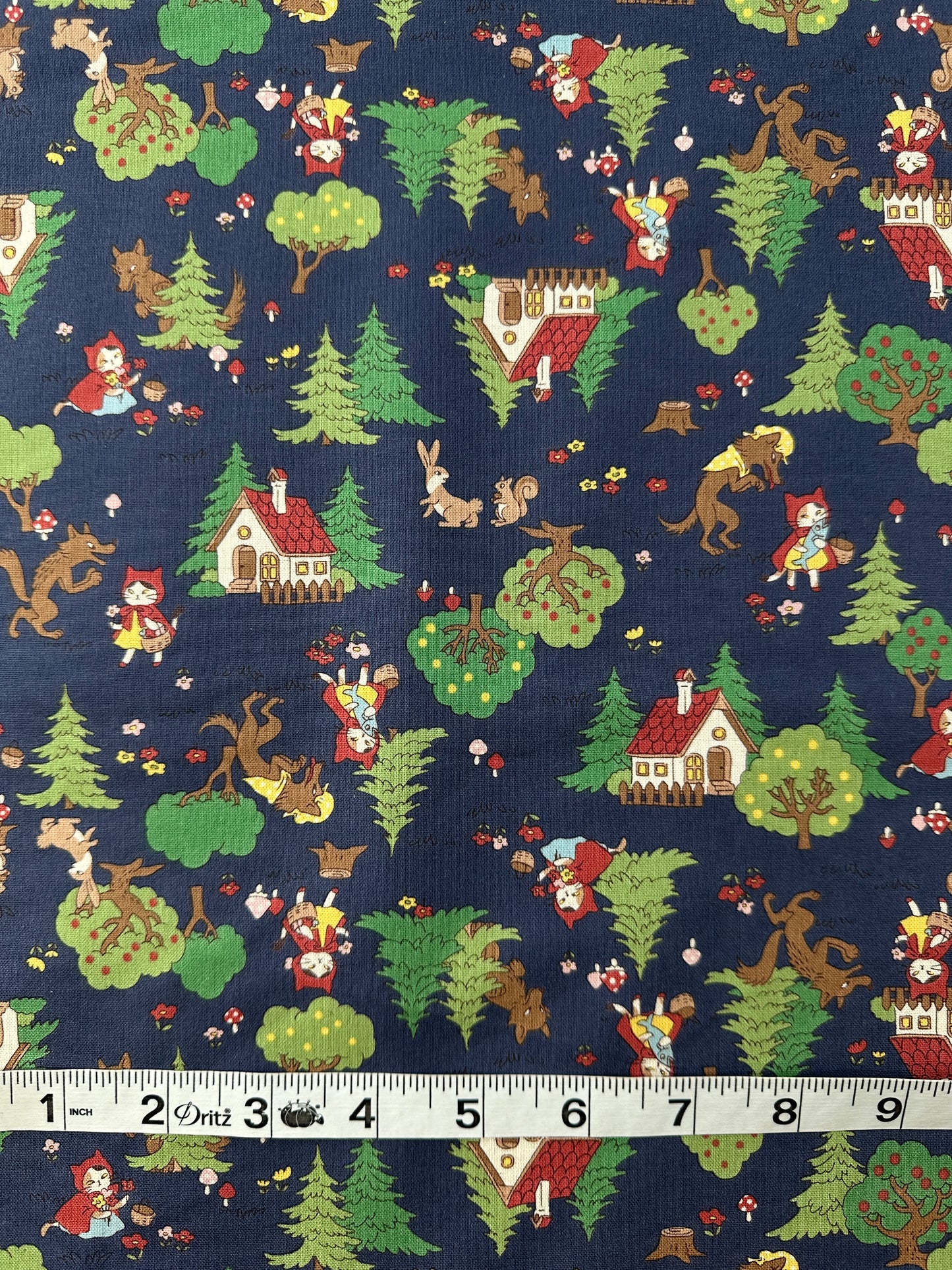 Kokka Cotton Sheeting, Chibi Petit - Little Red Riding Hood