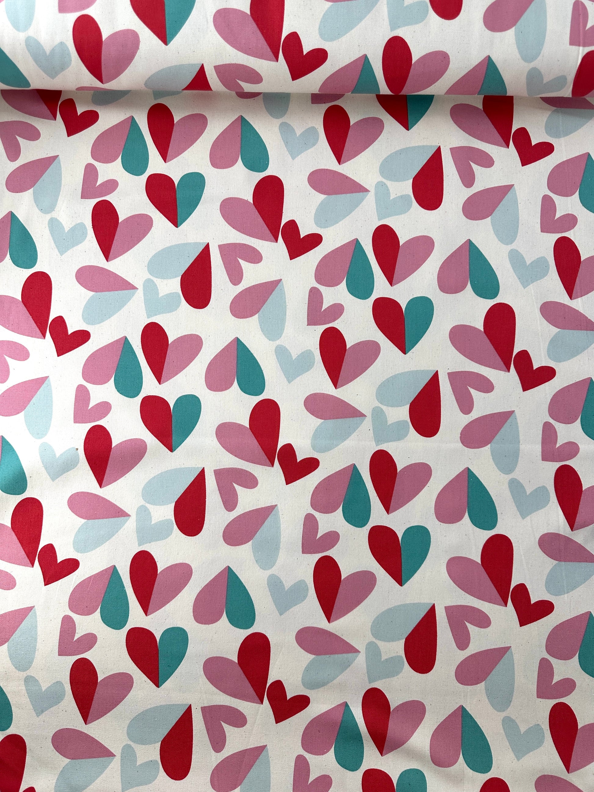 Kokka Cotton Oxford, Retro Charm Hearts – Creme