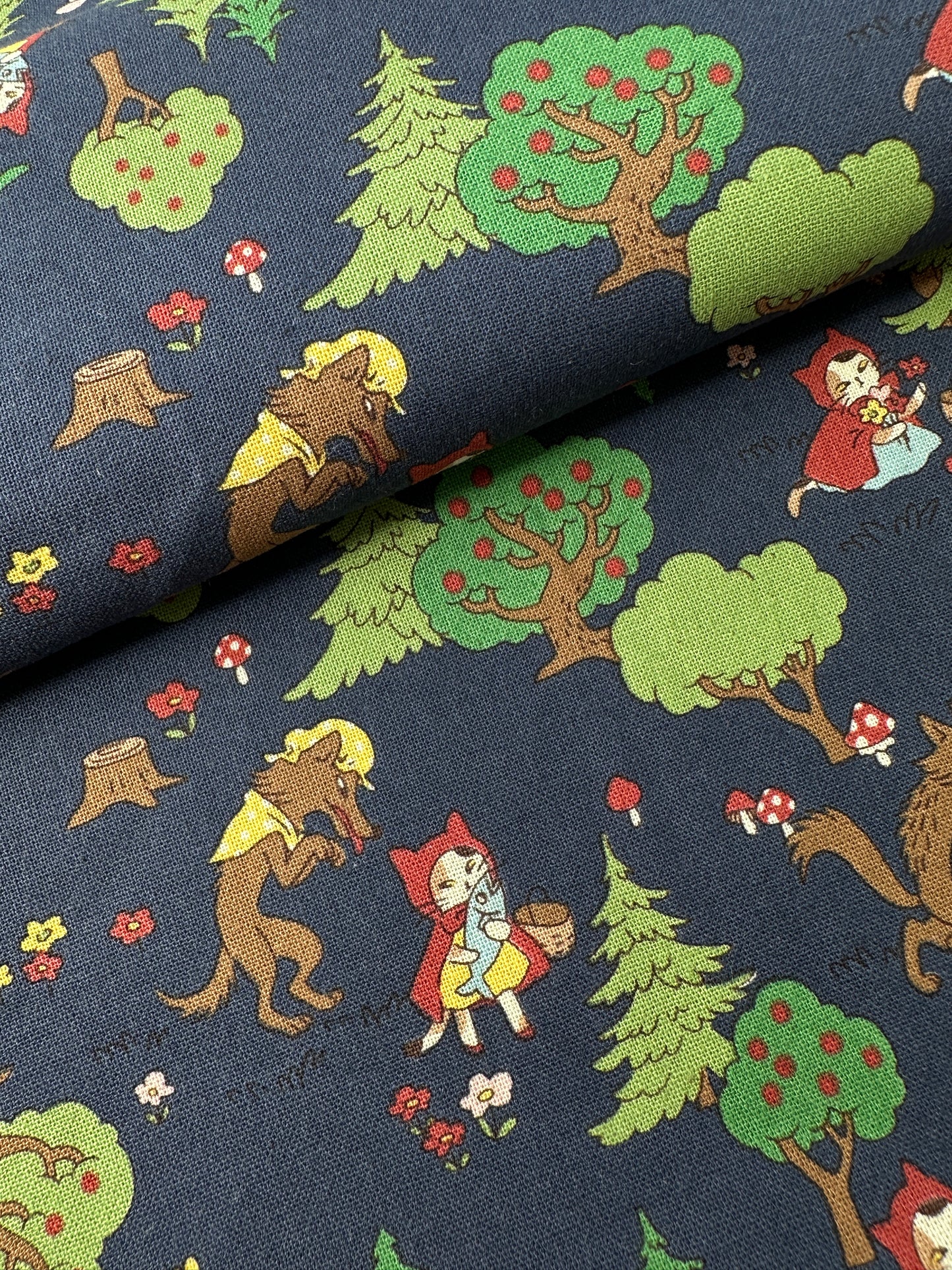 Kokka Cotton Sheeting, Chibi Petit - Little Red Riding Hood