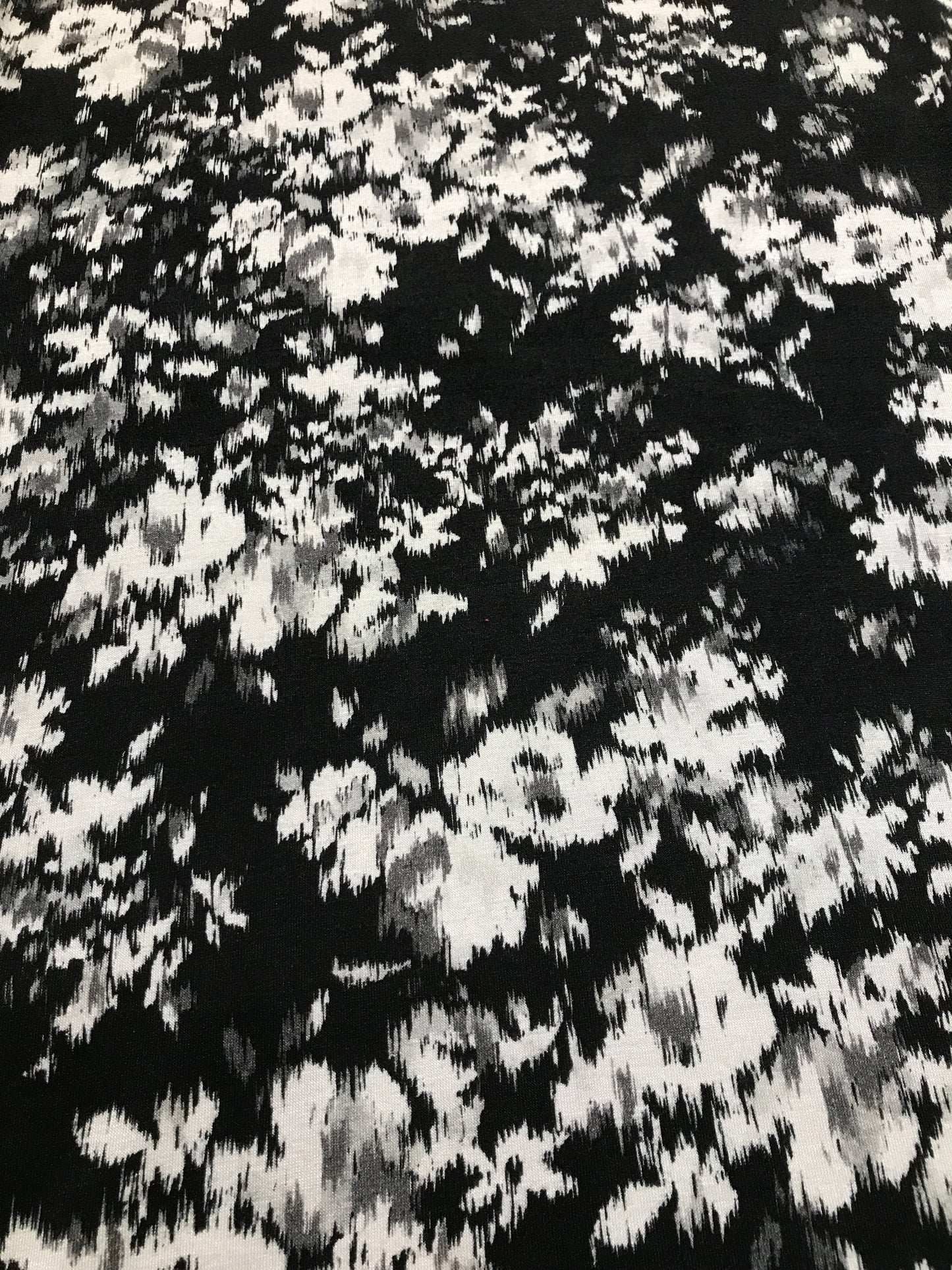 Viscose/Spandex Single Jersey, Black & White Print, 175gsm