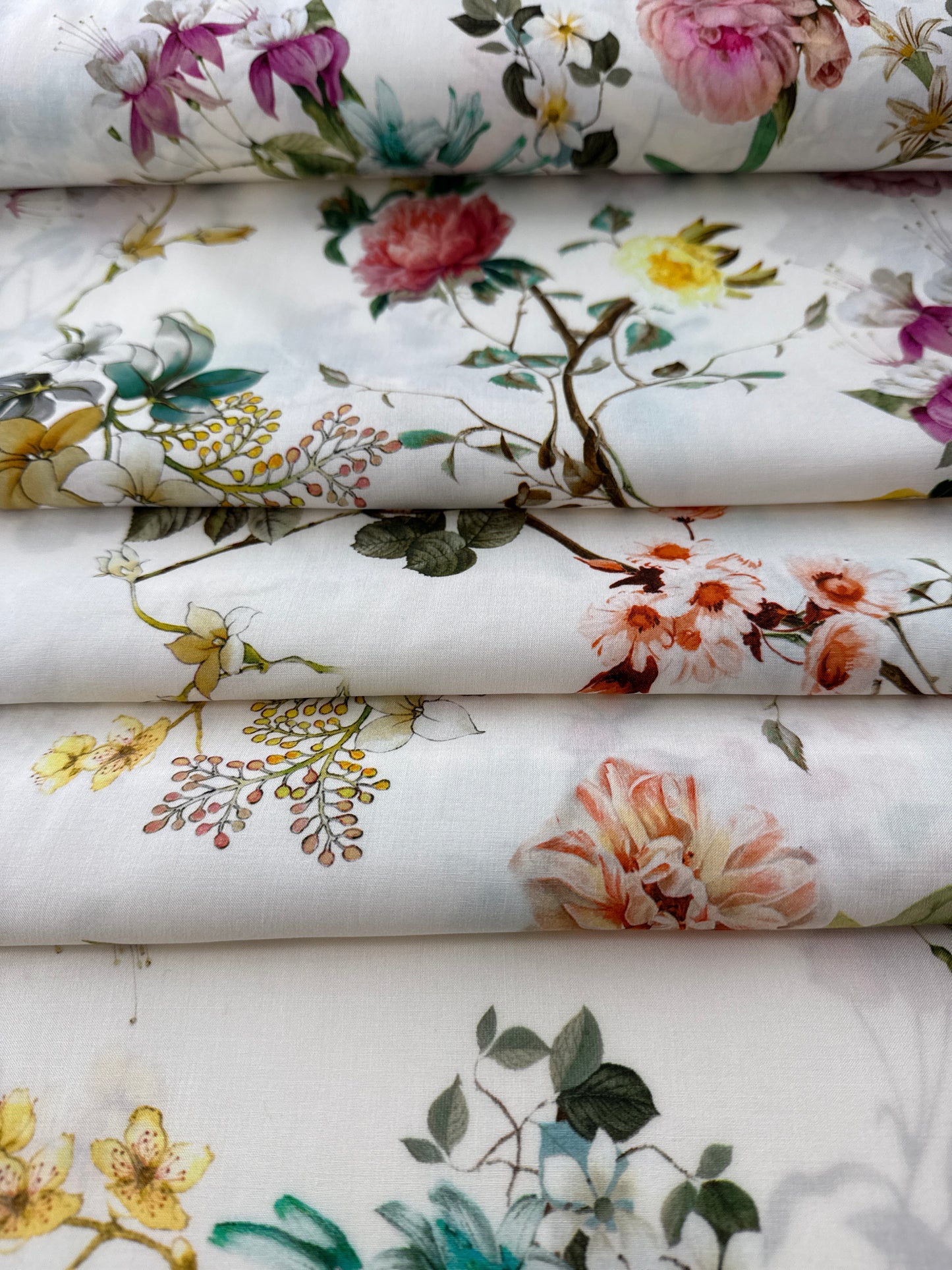 Rayon Challis, Summer Floral - Ivory