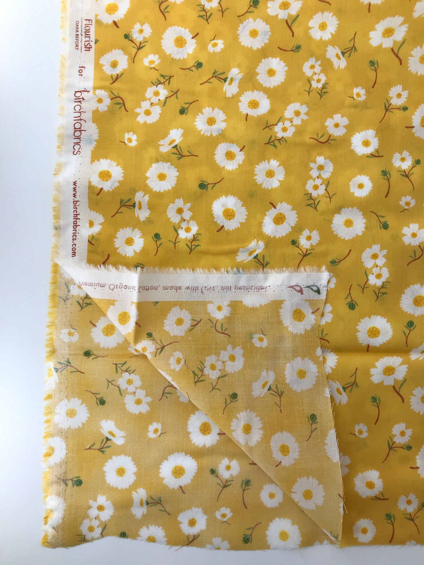 Birch Organic Cotton Lawn, Daisies Sunshine