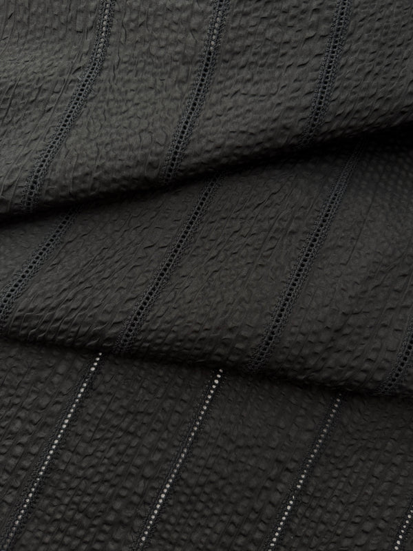 Japanese Cotton Seersucker Eyelet, Vertical Ladders, Black