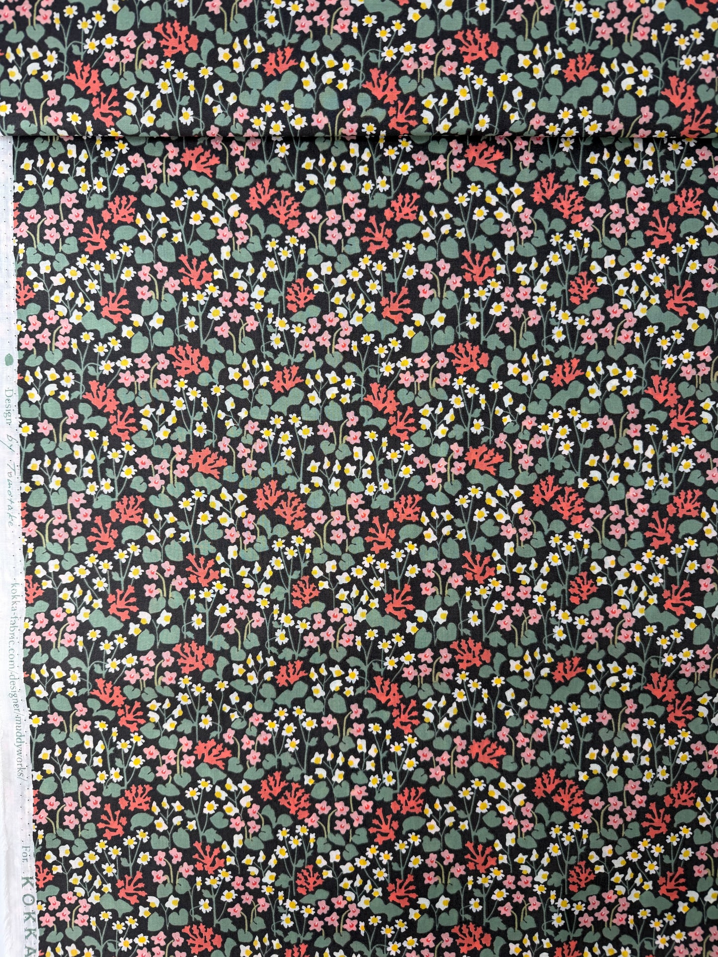 Kokka Cotton Lawn, Muddy Works, Garden - Black