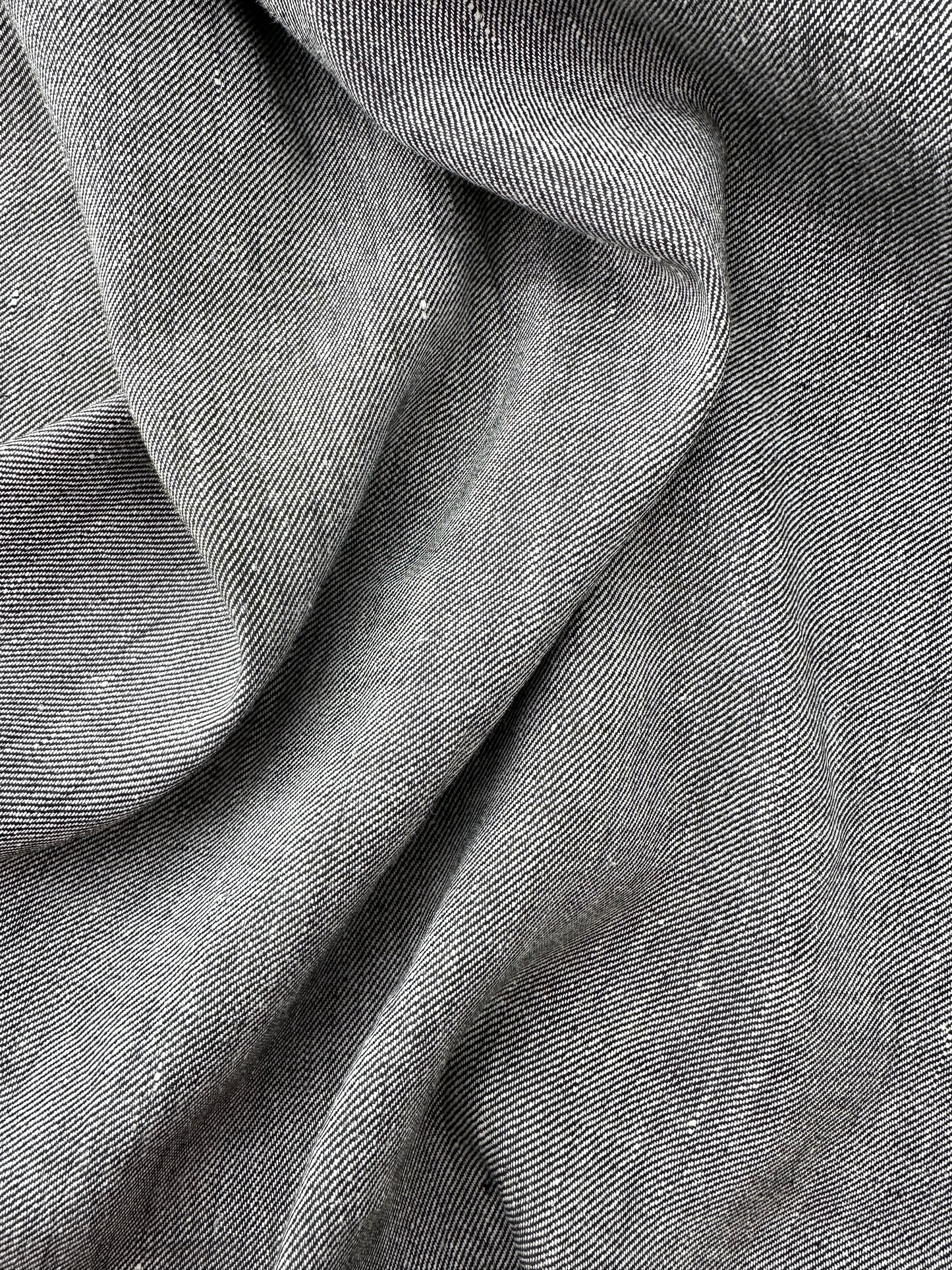 Linen Yarn Dye Twill, Black/Natural