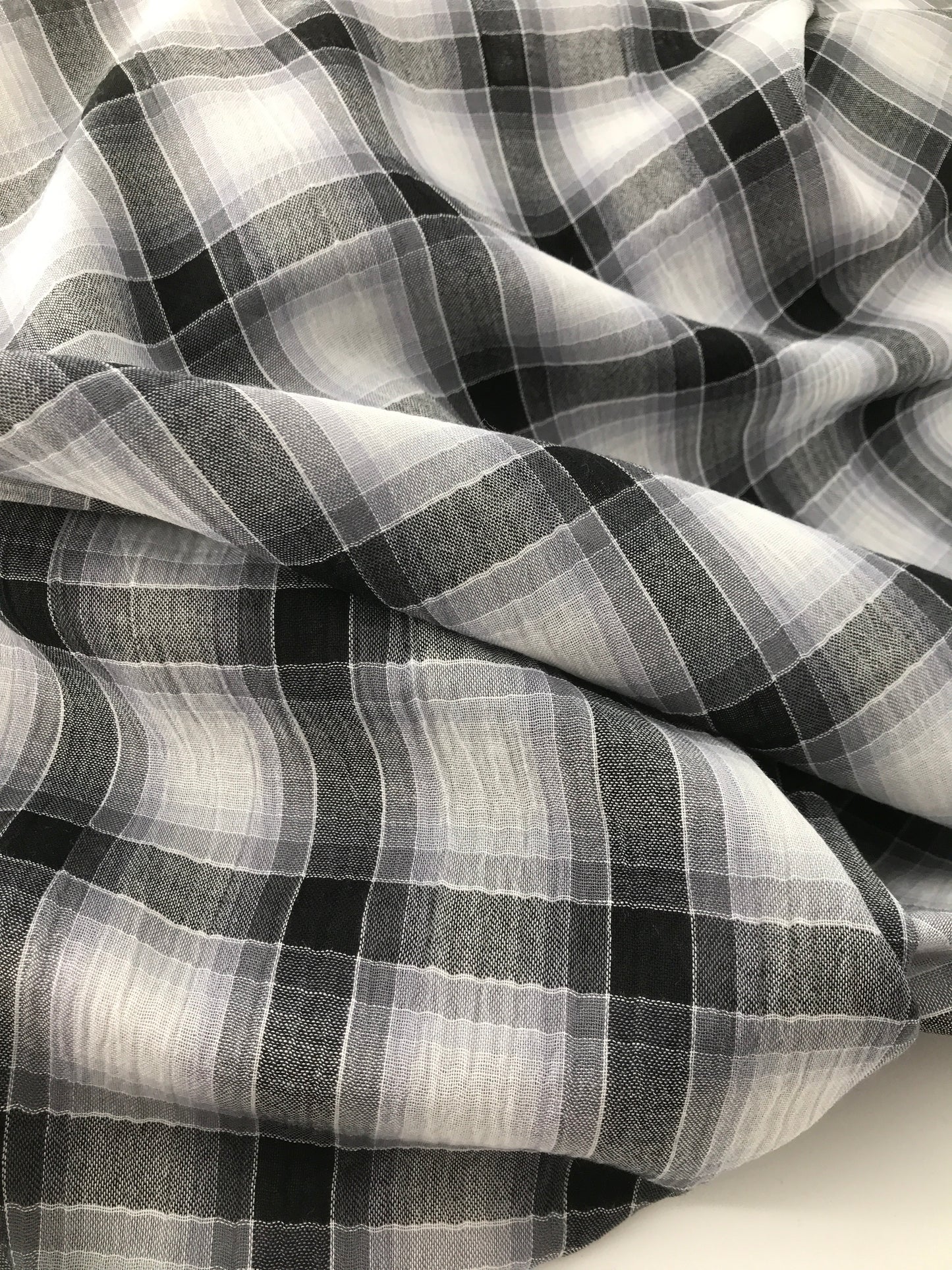 Cotton, Yarn dye Plaid, Black/White/Lavender