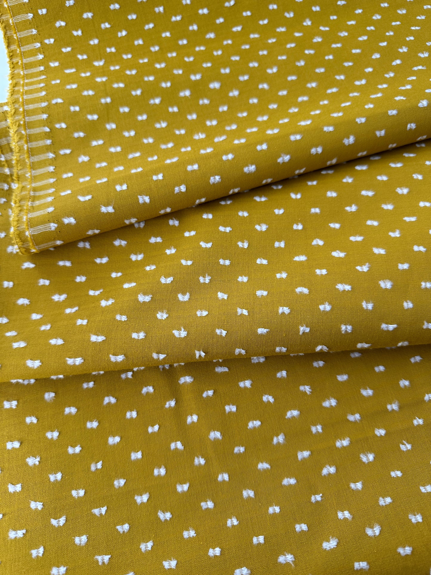 FIGO Cotton Sheeting, Intervals Gold